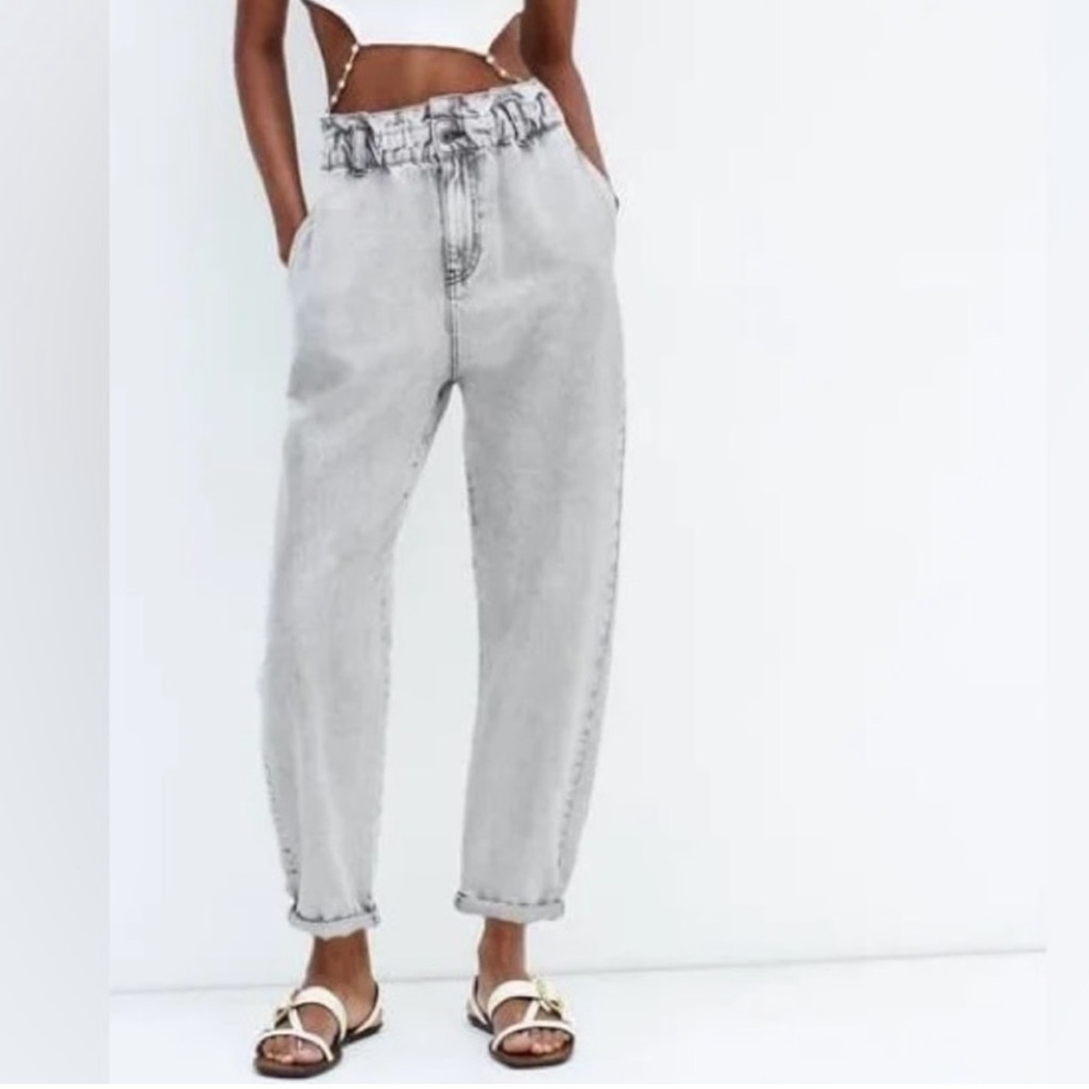 Zara Baggy Fit Paperbag Waist Ankle Jean Size 40